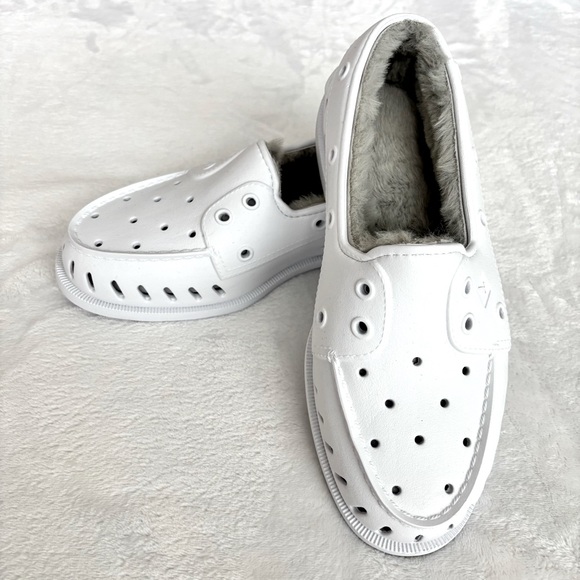 SPERRY Authentic Original Float Cozy White Boat Shoe--8 - Picture 1 of 16
